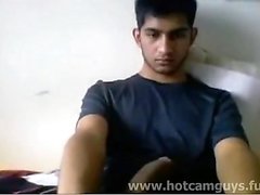 Super Cute Indian Guy Jerks off on Cam - Part 1