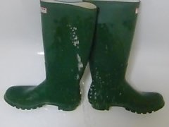 Peeing on my Hunter Wellies 2