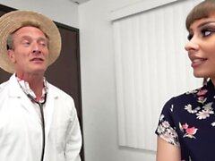 Tommy King Got Creampie Sex from Doctors