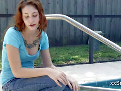 Wetlook jeans, recent, swimming pool