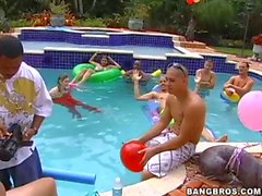 Outdoor fuck fest with horny latin babes