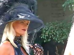 Blonde Fetish-Slut Kathleen in bizzare Outdoors-Scene