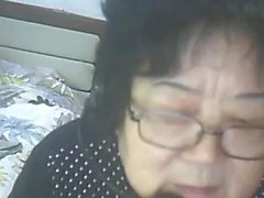 Chat with Asian Grandma