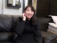 Hot Japanese Amateur Gets A Creampie POV