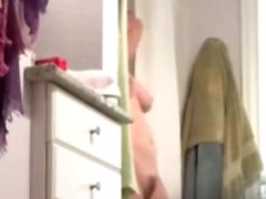 Spying my stepmom let my cum flow