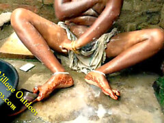 Telugu, village indian aunty bathing