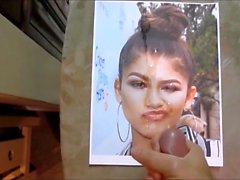 Zendaya Coleman Cum Tribute 03