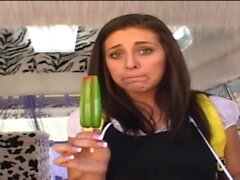 Gracie Glam Lets The Ice Cream Man Put His Dick Inside Her